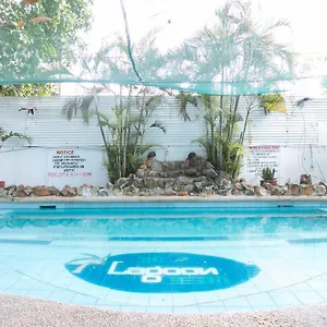 3* Hotel Reddoorz Plus Lagoon Zambales